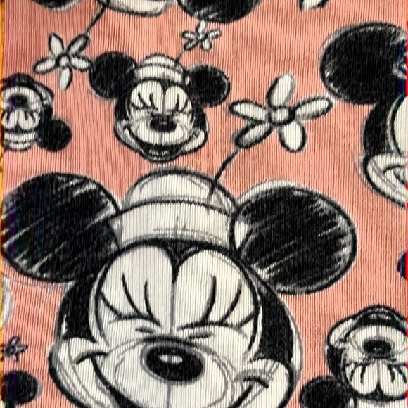 Hanna Andersson Disney collaboration organic cotton Mickey Mouse pajamas plush - Picture 4 of 7